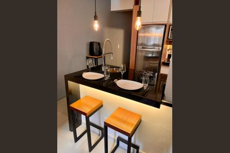 Cozinha de apartamento para alugar com 1 quarto, 45m² em Centro, Campinas