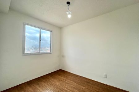 Suite de apartamento para alugar com 1 quarto, 43m² em Jardim Itacolomi, São Paulo