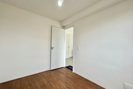 Suite de apartamento para alugar com 1 quarto, 43m² em Jardim Itacolomi, São Paulo
