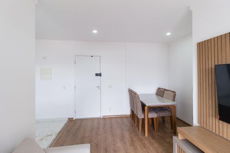Sala de apartamento para alugar com 2 quartos, 60m² em Jardim das Belezas, Carapicuíba