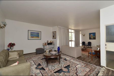Sala de Estar de casa à venda com 4 quartos, 350m² em São Lucas, Belo Horizonte