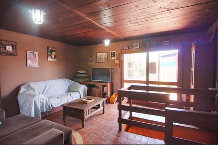 Sala de casa à venda com 5 quartos, 300m² em Santos Dumont, São Leopoldo