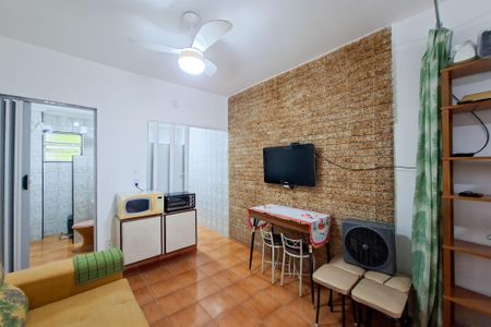 Sala de kitnet/studio para alugar com 1 quarto, 30m² em Canto do Forte, Praia Grande