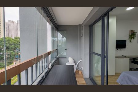 Sacada de kitnet/studio para alugar com 1 quarto, 25m² em Brooklin, São Paulo