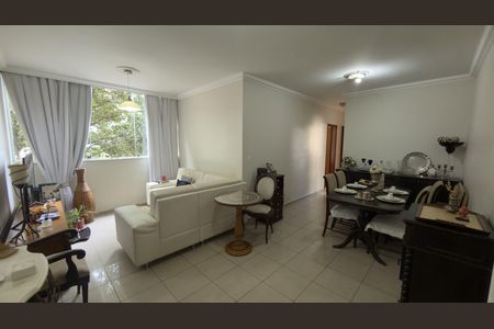 Sala de apartamento para alugar com 3 quartos, 90m² em Itamarati, Belo Horizonte