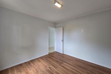 Quarto de apartamento à venda com 1 quarto, 60m² em Vila Euclides, São Bernardo do Campo