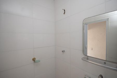 Banheiro de casa para alugar com 1 quarto, 40m² em Jardim Brasil (zona Norte), São Paulo