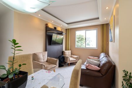 Sala de apartamento para alugar com 2 quartos, 67m² em Vila Roque, São Paulo