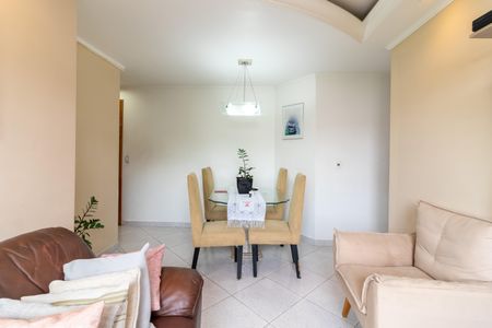 Sala de apartamento para alugar com 2 quartos, 67m² em Vila Roque, São Paulo