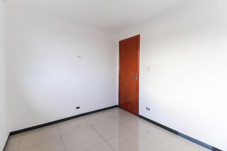 Quarto 1 de apartamento para alugar com 2 quartos, 49m² em Guaianases, São Paulo