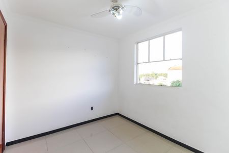 Quarto 2 de apartamento para alugar com 2 quartos, 49m² em Guaianases, São Paulo