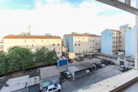 Vista do Quarto 1 de apartamento para alugar com 2 quartos, 49m² em Guaianases, São Paulo