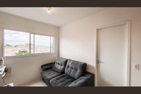 Sala de apartamento para alugar com 2 quartos, 33m² em Vila Pierina, São Paulo