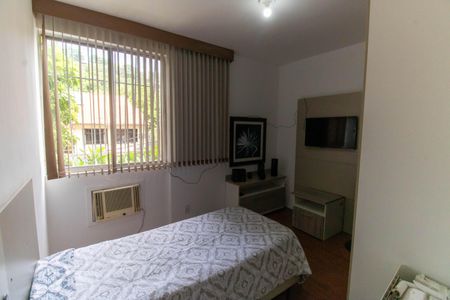 Quarto 1 de apartamento à venda com 2 quartos, 70m² em Santa Rosa, Niterói