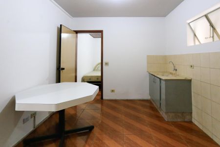 cozinha de casa para alugar com 1 quarto, 35m² em Jaguaré, São Paulo