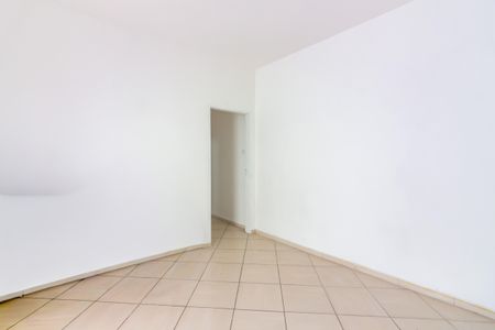 Sala de casa para alugar com 2 quartos, 120m² em Jardim Elvira, Osasco