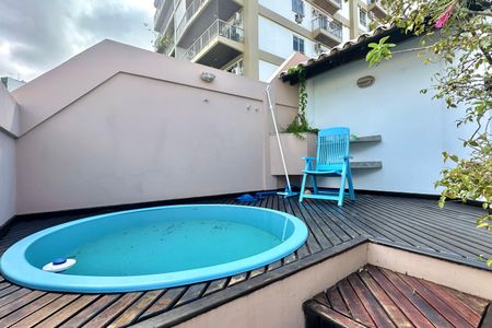 Apartamento para alugar com 3 quartos, 210m² em Humaitá, Rio de Janeiro