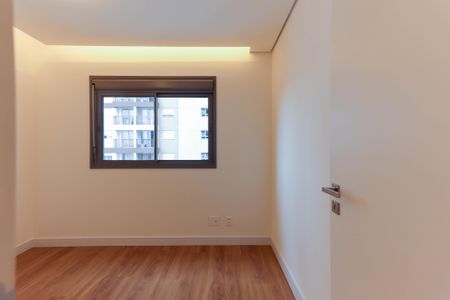 Quarto 1 de apartamento para alugar com 2 quartos, 56m² em Vila Sonia, São Paulo