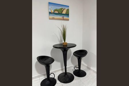 Casa para alugar com 2 quartos, 60m² em Banco de Areia, Mesquita