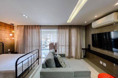 Sala de kitnet/studio para alugar com 1 quarto, 55m² em Jardim Analia Franco, São Paulo