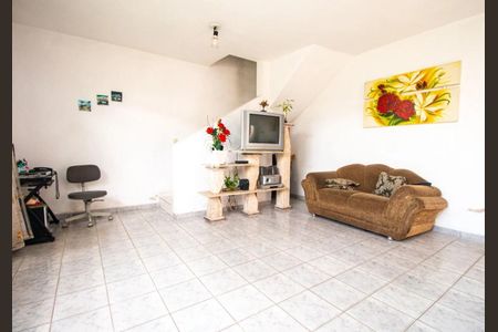 Sala de casa para alugar com 3 quartos, 128m² em Jardim Thomaz, São Paulo