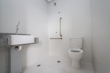 Banheiro da Suite de kitnet/studio para alugar com 1 quarto, 29m² em Morumbi, São Paulo