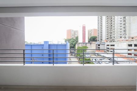 Varanda de kitnet/studio para alugar com 1 quarto, 29m² em Morumbi, São Paulo