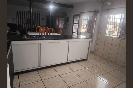 Cozinha de casa para alugar com 3 quartos, 170m² em Nova União, Ribeirão das Neves