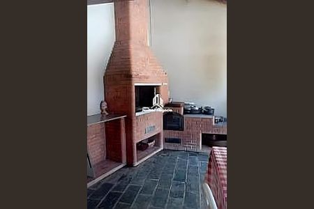 Casa à venda com 4 quartos, 250m² em Loteamento Chácaras Vale das Garças, Campinas