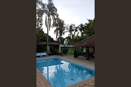 Casa à venda com 4 quartos, 250m² em Loteamento Chácaras Vale das Garças, Campinas