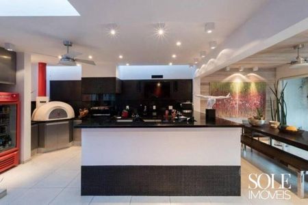 Casa de Condomínio à venda com 3 quartos, 400m² em Vila Marlene, Jundiaí