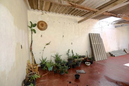 Quintal de casa para alugar com 3 quartos, 99m² em Conjunto Habitacional Bras Cubas, Mogi das Cruzes