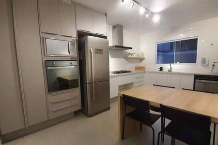 Casa à venda com 4 quartos, 250m² em Recreio dos Bandeirantes, Rio de Janeiro