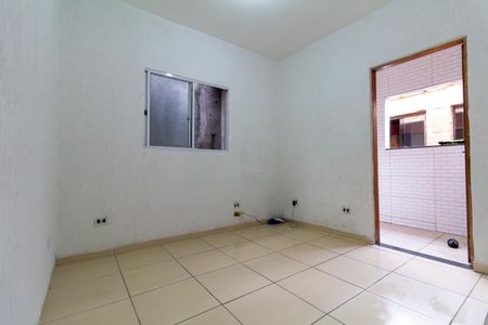 Quarto 1 de casa para alugar com 2 quartos, 80m² em Parque Cisper, São Paulo