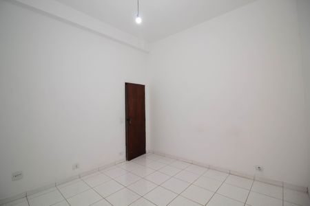 Quarto de casa para alugar com 2 quartos, 70m² em Parque Continental Ii, Guarulhos