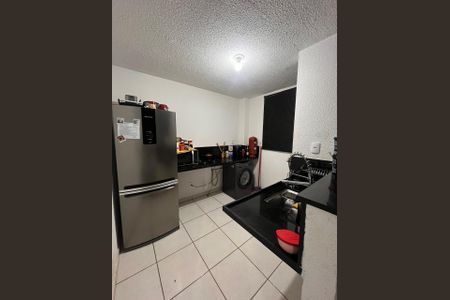 Cozinha de apartamento para alugar com 2 quartos, 45m² em Caiapos, Contagem