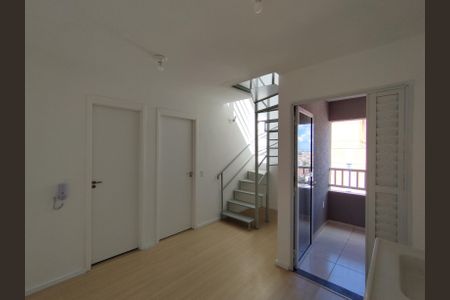 Sala de apartamento para alugar com 1 quarto, 64m² em Vila Santo Estefano, São Paulo
