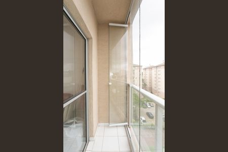 Sala - Varanda de apartamento à venda com 2 quartos, 52m² em Jardim Santo Antonio, São Paulo