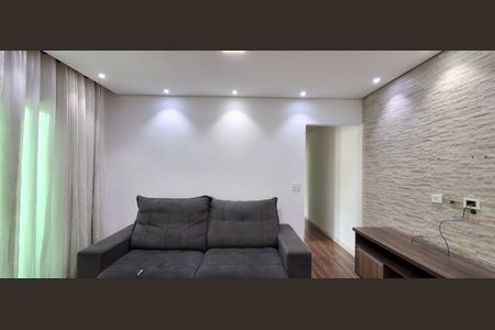Sala de casa para alugar com 2 quartos, 70m² em Paulicéia, São Bernardo do Campo