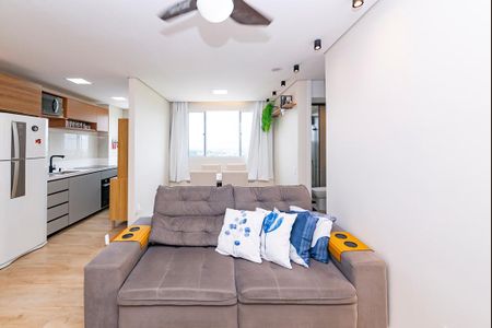 Sala de apartamento para alugar com 2 quartos, 54m² em Buritis, Belo Horizonte