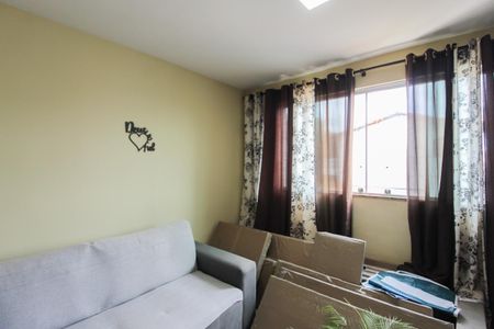 Sala de apartamento para alugar com 2 quartos, 80m² em Santa Monica, Belo Horizonte