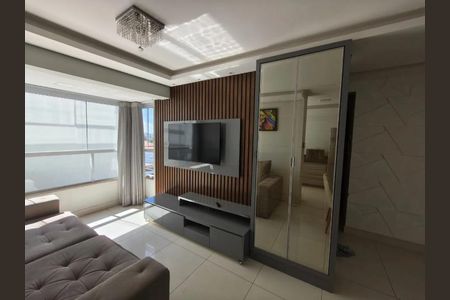 Sala de apartamento para alugar com 2 quartos, 92m² em Santa Mônica, Uberlândia