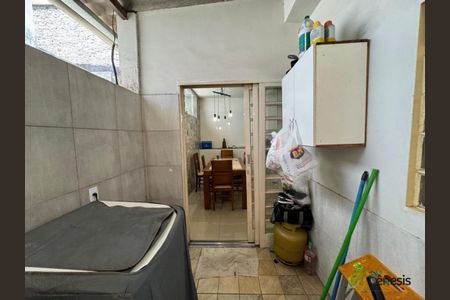 Casa à venda com 4 quartos, 301m² em Salgado Filho, Belo Horizonte