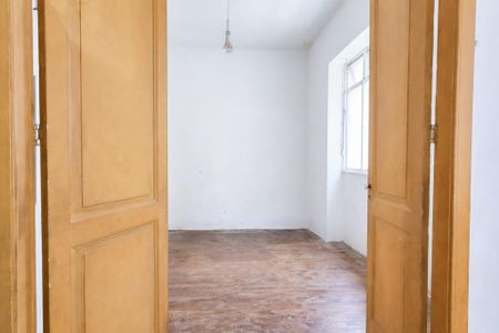 Quarto 2 de casa para alugar com 6 quartos, 200m² em Laranjeiras, Rio de Janeiro