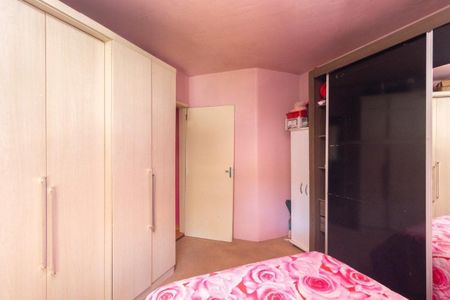 Quarto 2 de apartamento para alugar com 2 quartos, 63m² em Nonoai, Porto Alegre