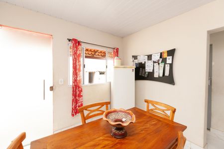 Casa para alugar com 2 quartos, 453m² em Milionários, Belo Horizonte