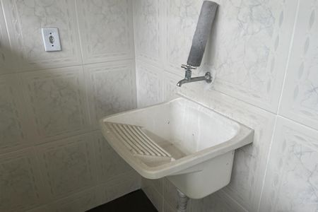 Área de Serviço de apartamento para alugar com 1 quarto, 42m² em Parque Lafaiete, Duque de Caxias