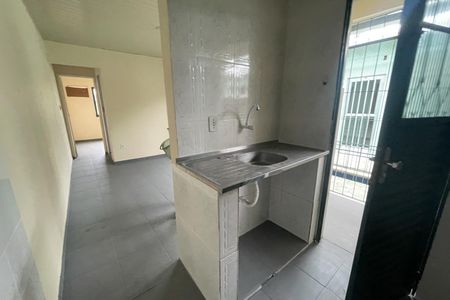 Cozinha de apartamento para alugar com 1 quarto, 42m² em Parque Lafaiete, Duque de Caxias