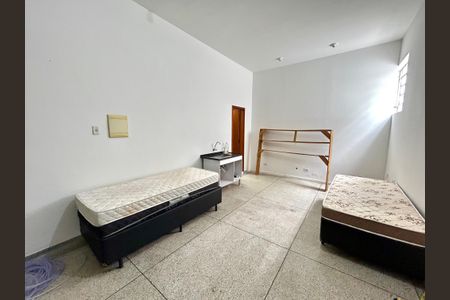 Quarto de kitnet/studio para alugar com 1 quarto, 25m² em Jardim Arapongas, Guarulhos