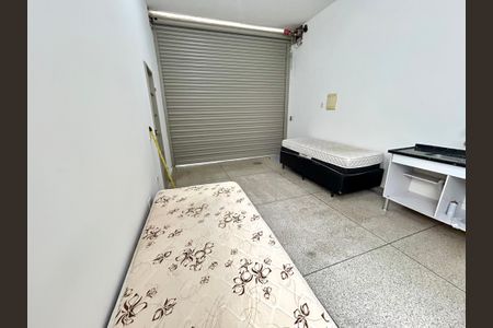 Quarto de kitnet/studio para alugar com 1 quarto, 25m² em Jardim Arapongas, Guarulhos